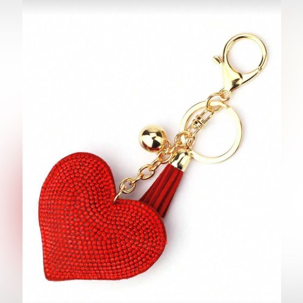 Elegant Red Heart Keychain Accessory S1041